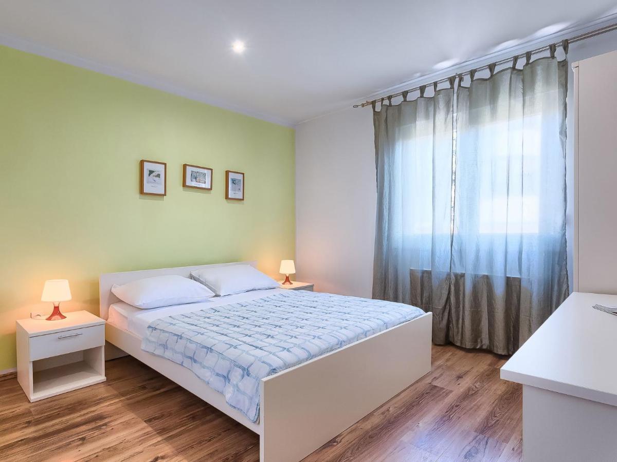 Apartment Nika-12 By Interhome أوماغ المظهر الخارجي الصورة