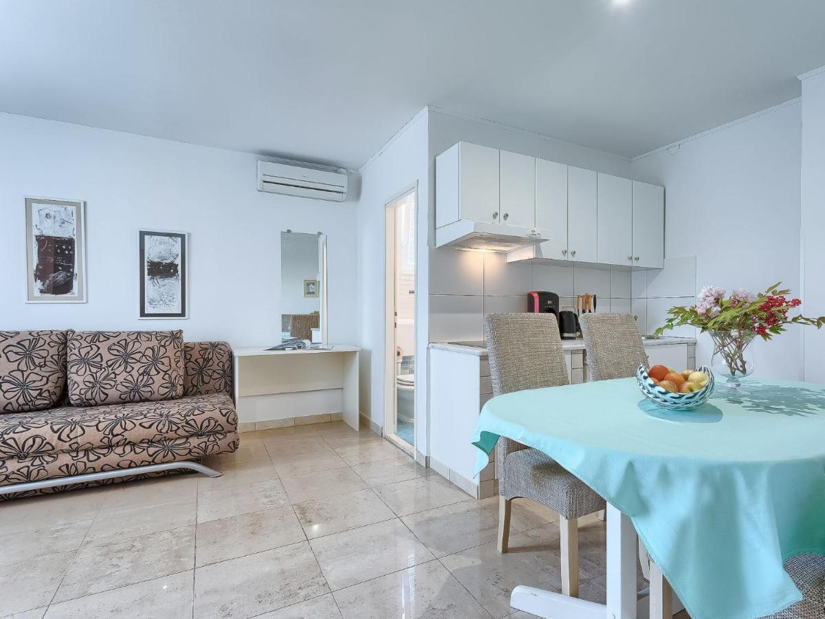 Apartment Nika-12 By Interhome أوماغ المظهر الخارجي الصورة