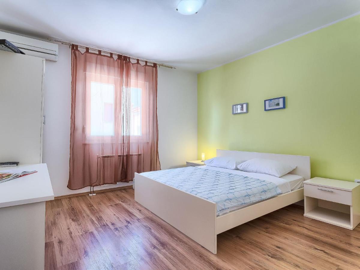 Apartment Nika-12 By Interhome أوماغ المظهر الخارجي الصورة