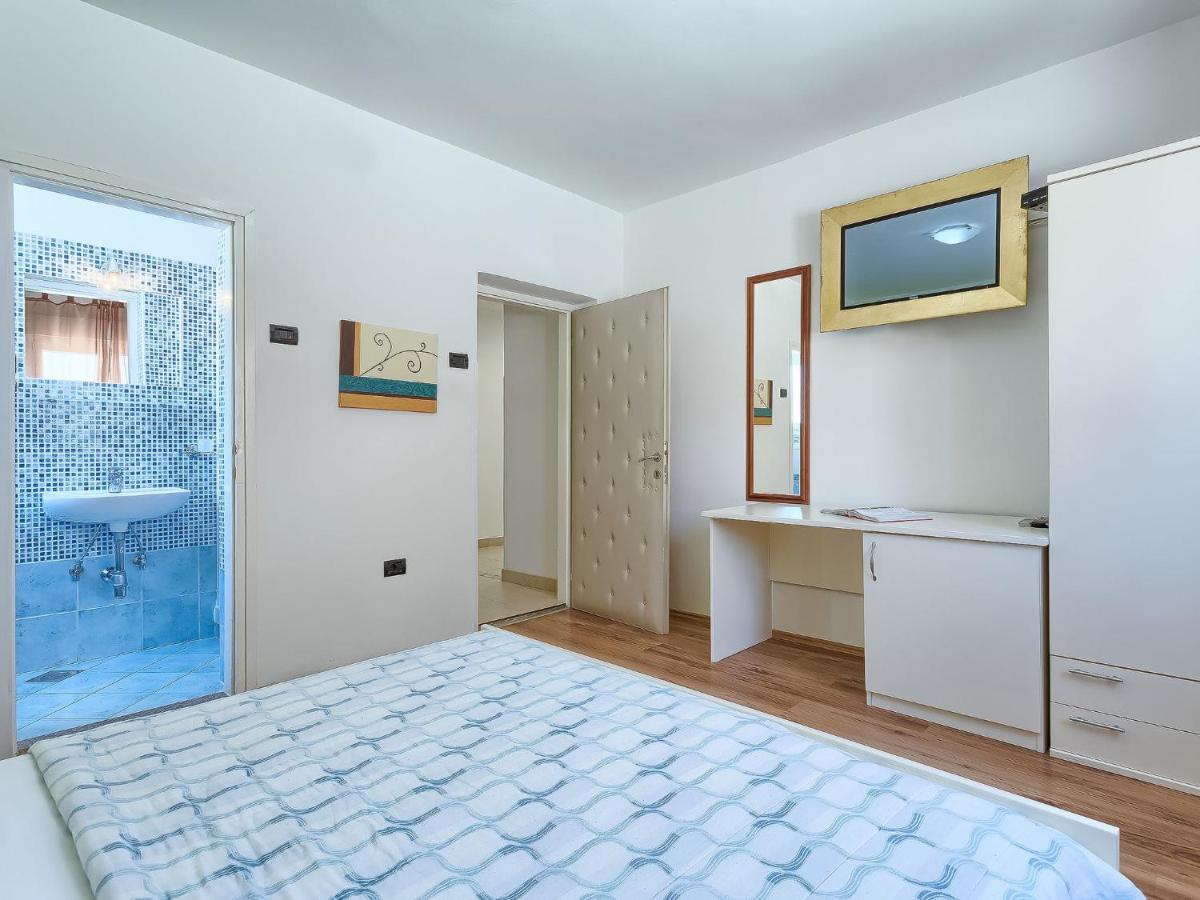 Apartment Nika-12 By Interhome أوماغ المظهر الخارجي الصورة
